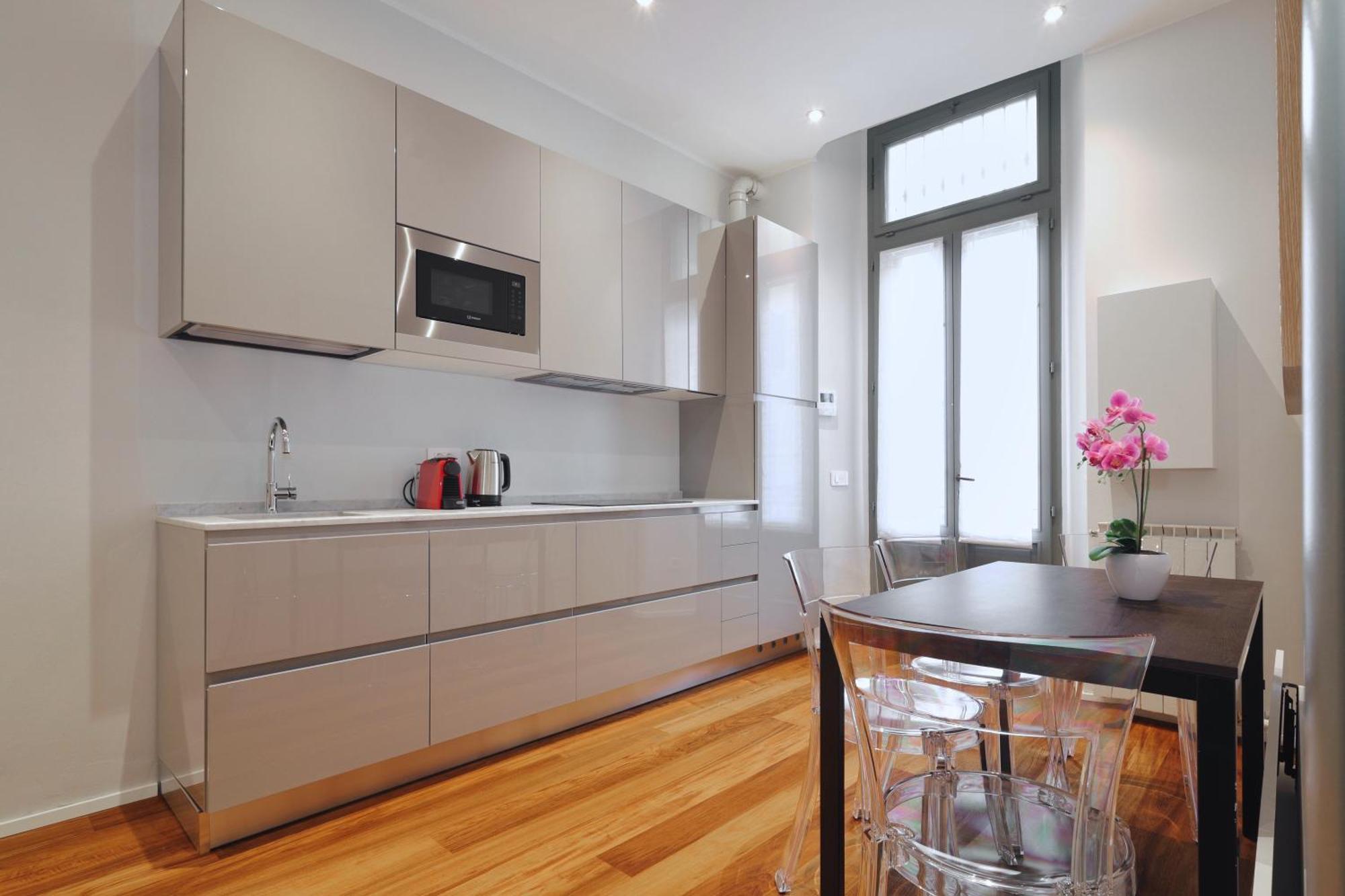 Joivy Modern Flat Near Duomo Di Milano Daire Dış mekan fotoğraf